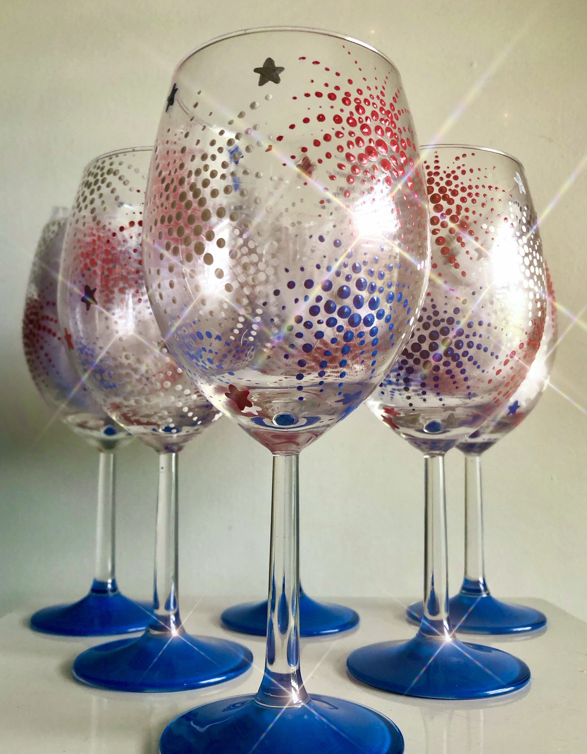 Cute Wine Glasses 4th of July Graphic by Goodtimeartsy · Creative Fabrica