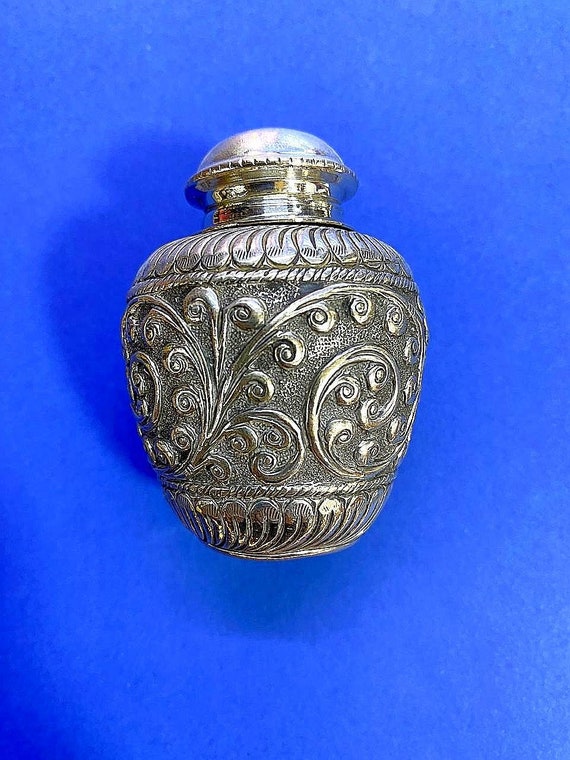antique silver salt or pepper shaker is handmade,… - image 3