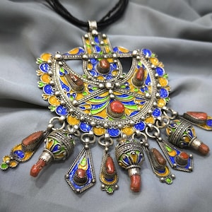 Kabyle - Antique Sterling Silver Kabyle Necklace - Kabyle Pendant Kabyle Jewelry - Berber Necklace - Algerian Jewelry - Tribal Pendant