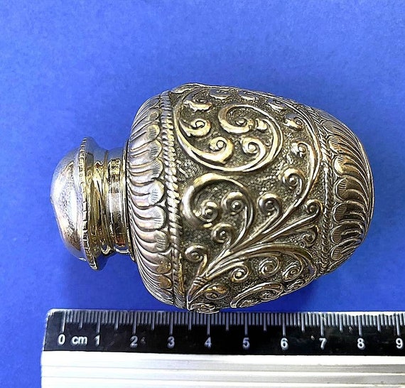 antique silver salt or pepper shaker is handmade,… - image 8