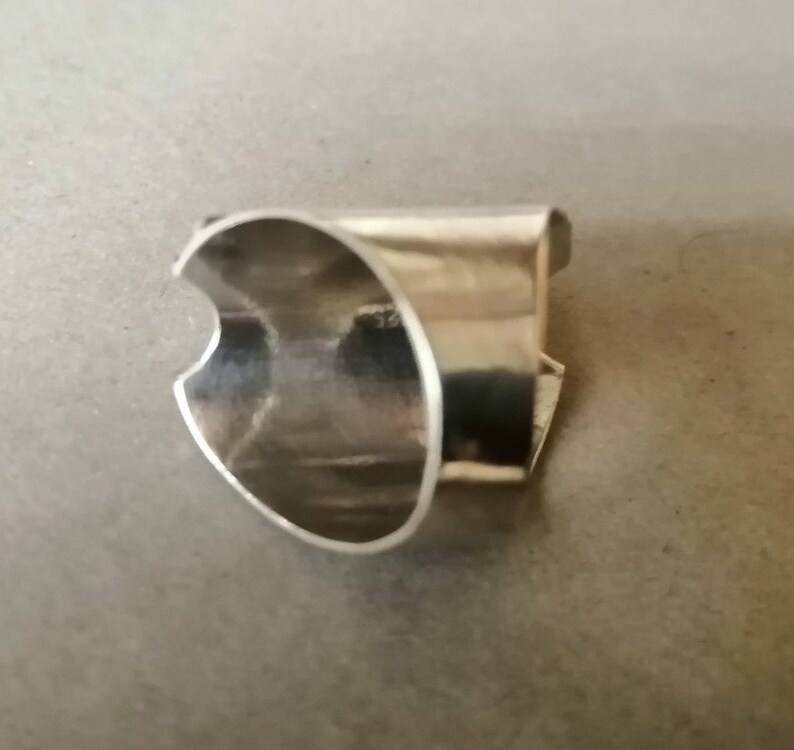 Ancient Berber ring in solid silver with a coral stone kabyle coral. woman/'s ring tuareg Berber ring Berber jewelry