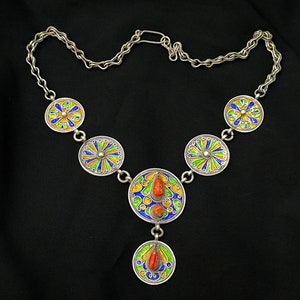 ancient necklace from Algeria, from the greater Kabyle region, Kabyle jewelry, Berber jewelry, antique Berber necklace, ethnic necklace, Kabylia.
