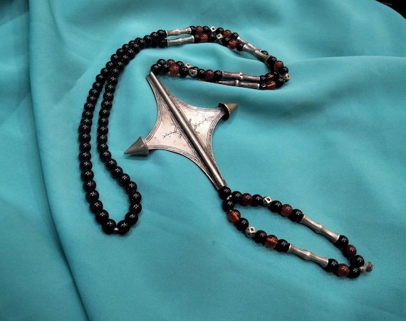 Egeru Necklace, Tadenit, Tuaregs Iwellemmeden Kel-denneg, Azawagh