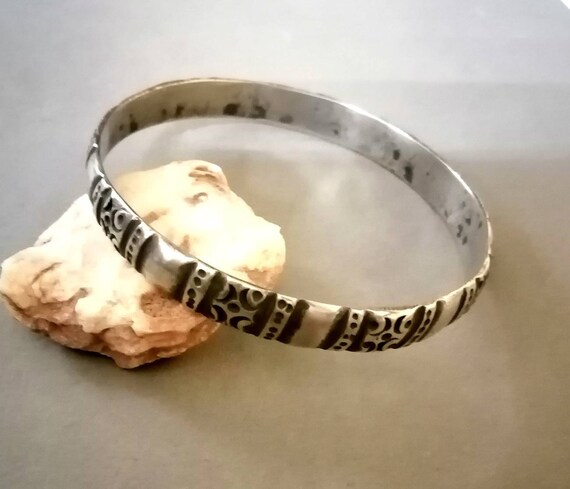 Berber jonc bracelet, ethnic handmade silver jewel