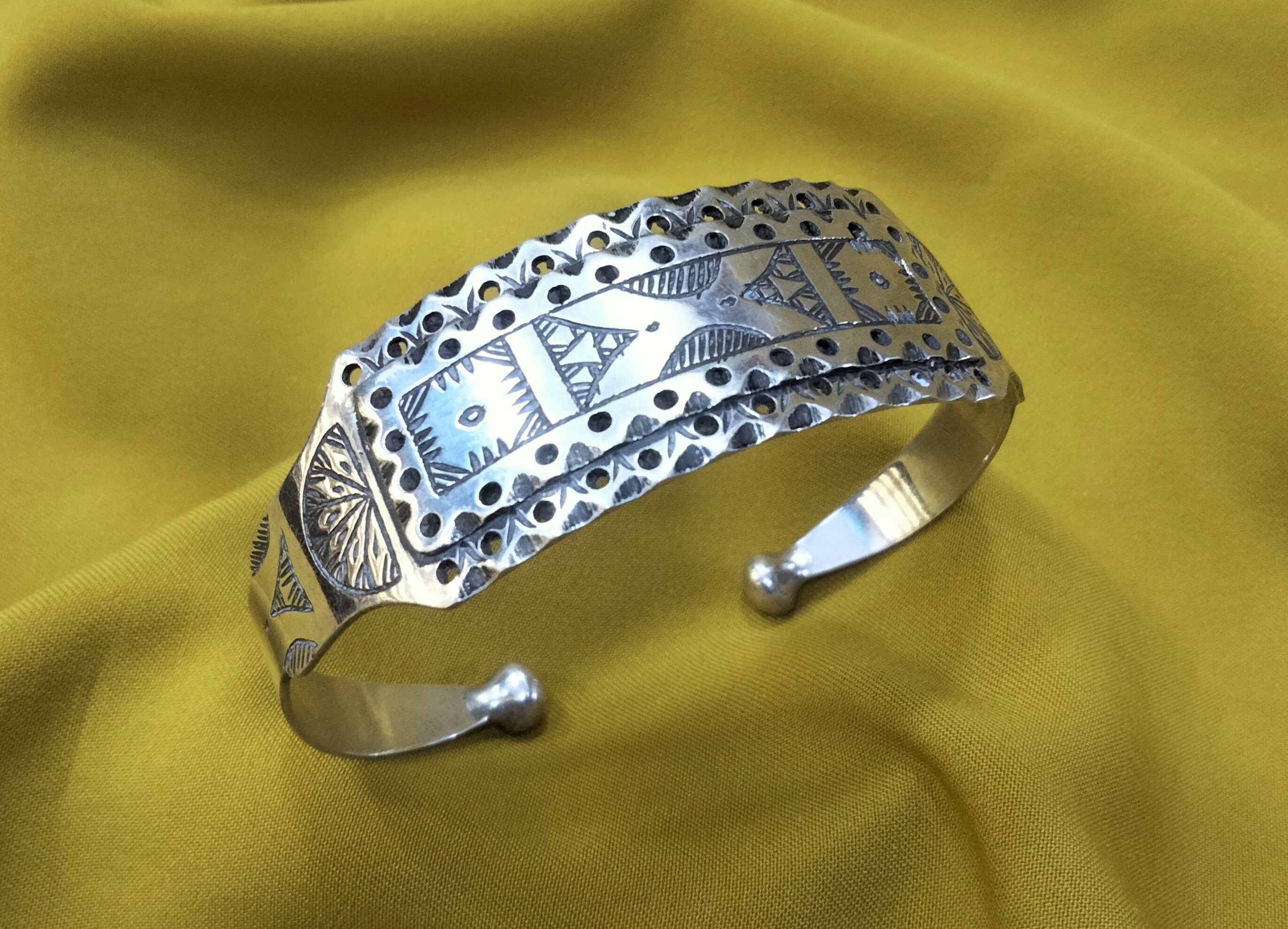 Niger - Tuareg Cuff Bracelet in 925 Silver / Tuareg Jewelry