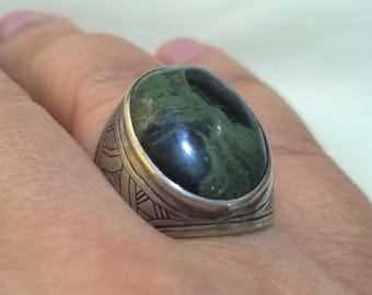 Tuareg - Tuareg ring in 925 sterling silver with a green stone / Ethnic ring / Berber ring / Tribal ring, Tuareg ring.