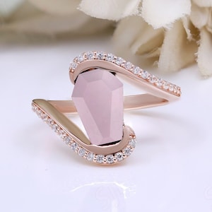Coffin Cut Rose Quartz Wedding Bridal Engagement Ring Unique Quartz 14k Gold Statement Ring Art Deco Moissanite Women's Christmas Gift & Her