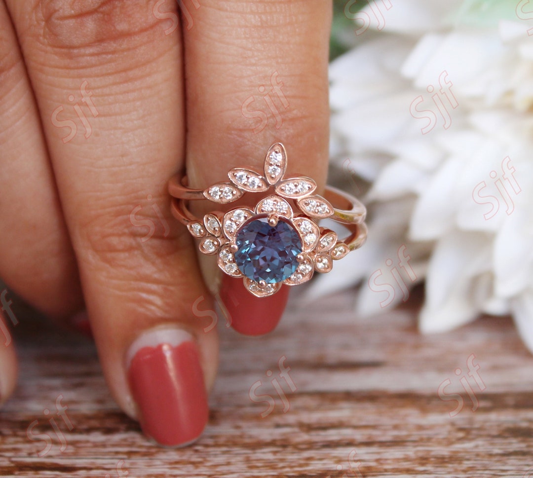 Round Color Change Alexandrite Gemstone Flower Floral Bridal Ring