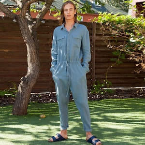 THUJA Men's Linen Coverall - Casual Buttoned Jumpsuit with 8 Pockets and Adjustable Waist