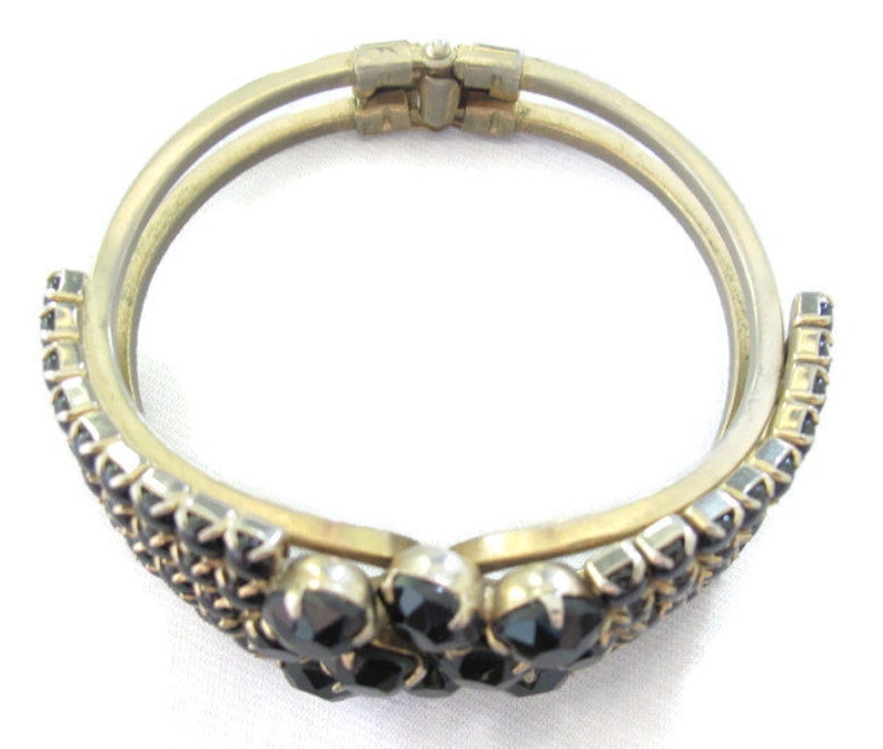 Weiss Black Rhinestone Clamper Bracelet /& Earrings Unsigned