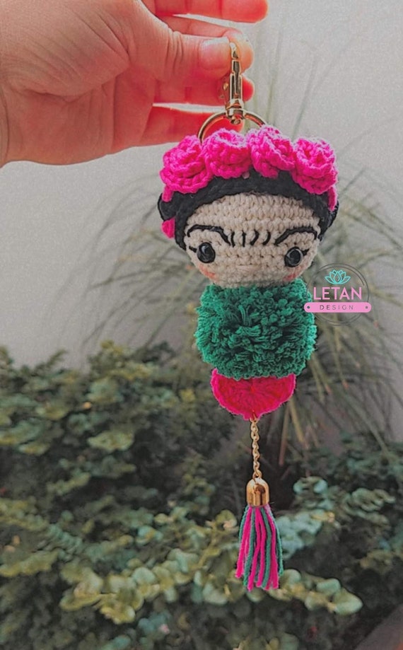 Frida Kahlo Amigurumi Keychain - Etsy