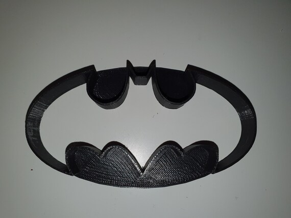 Batman Begins//The Dark Knight Cookie Cutter//Fondant//Icing