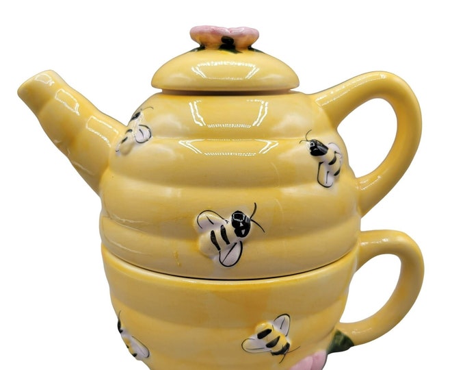Beehive Ceramic Teapot Honey Bees Pink Flowers Yellow Cup and Teapot 3