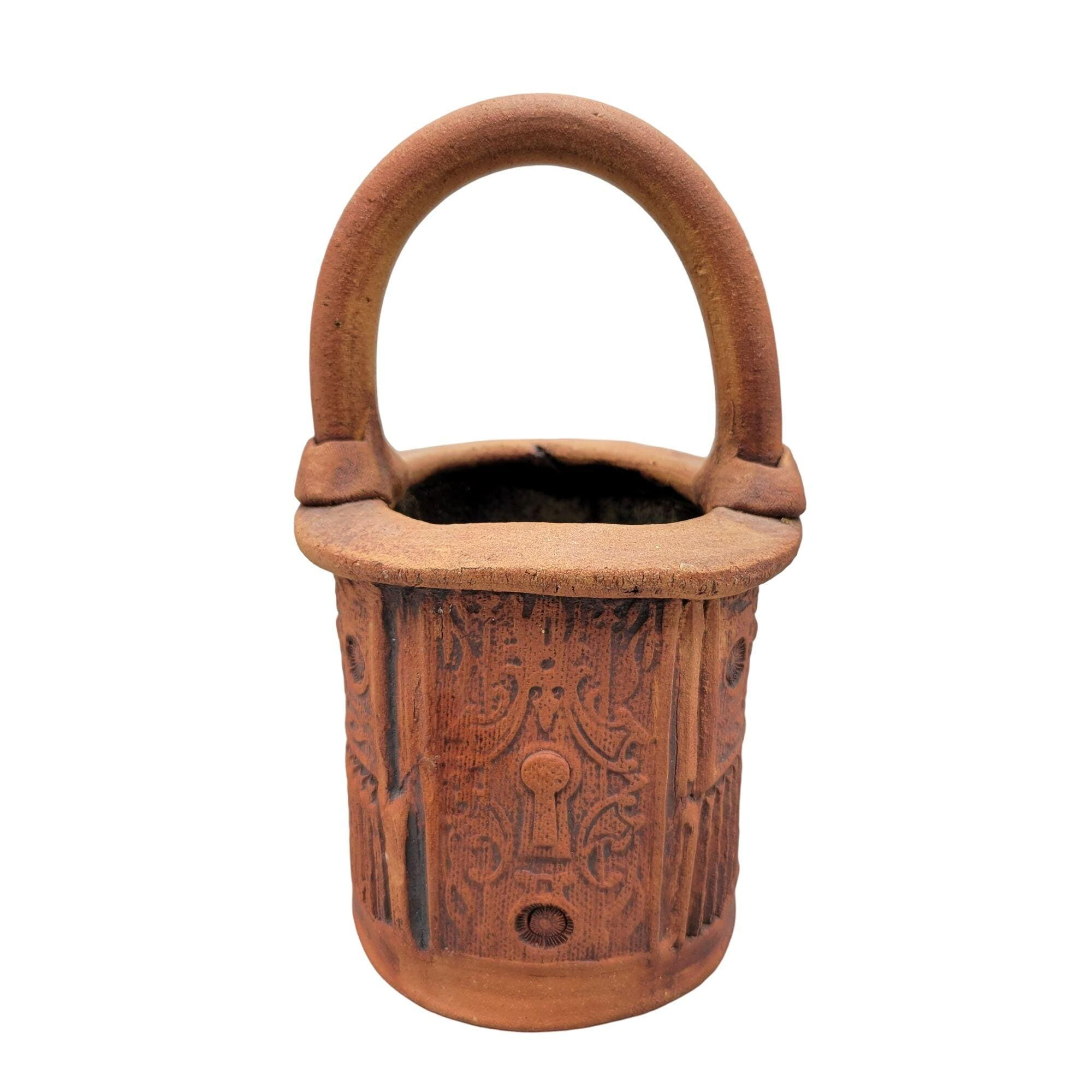 Frohreich Barn Buckets Pottery Terracotta Hand Built Planter