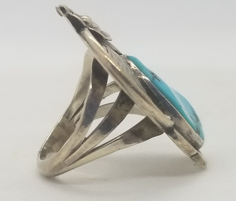 Sterling Silver and Turquoise Stone Navajo Inspired Ring Feathers Flower