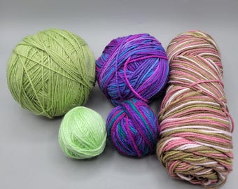 Mixed Yarn Lot Lightweight Crochet Knitting Projects 1.4 Lbs