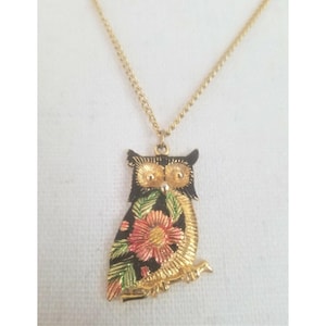 Owl Damascene Style Pendant Etched Embossed Gold Tone Chain Necklace Halloween
