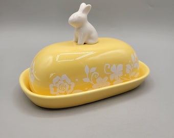 Rare Rae Dunn Magenta Exclusive Yellow Ceramic Butter Dish Bunny Knob Floral