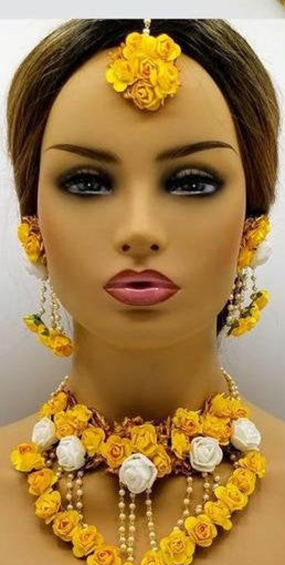 Indian Women / Artificial Flower / Necklace Set / Floral Etsy