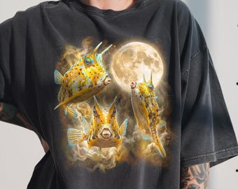 Maglietta Comfort Colors® Three Cowfish Moon, Longhorn Cowfish, Biologia marina, Lactoria Cornuta