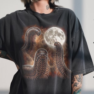 Camiseta Comfort Colors® con la luna de los tres milpiés, regalo de entomología, meme vintage de insectos de los 90