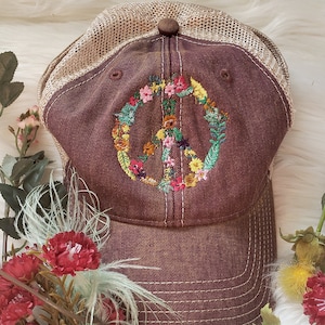Trucker hat, Peace, Peace Sign, Flowers hat, Khaki hat, Fashionable hat, Vintage style hat, Unisex adult hat, Gift idea, Flower Child,Hippie