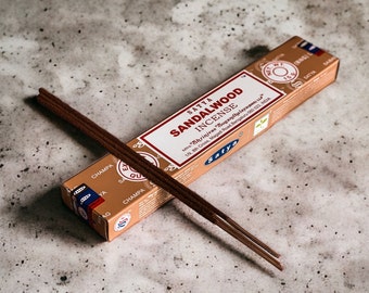 sándalo / incienso satya sai baba / ceremonia de limpieza