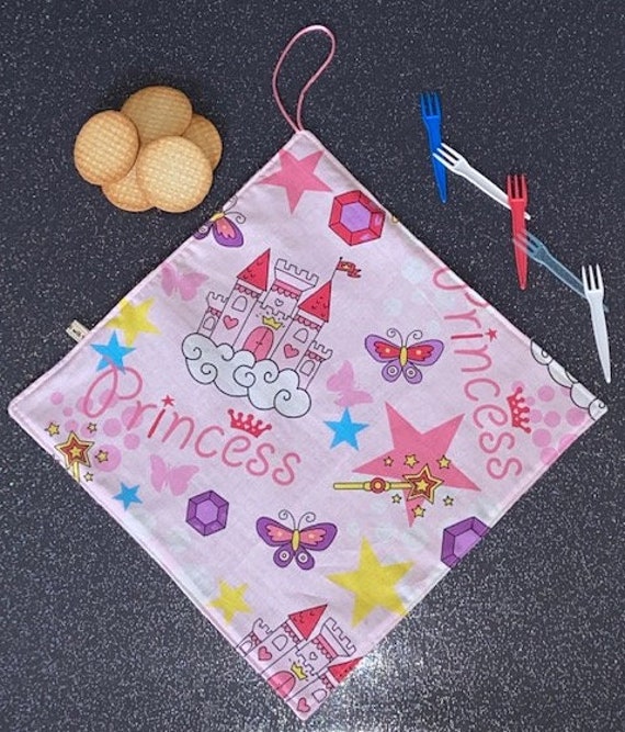 Serviette de Table en Tissu Coton et Éponge Modèle Enfant Château Princesses