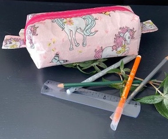 Trousse à Crayons Rectangulaire avec Anses et Doublure Fermeture Glissière - Licornes