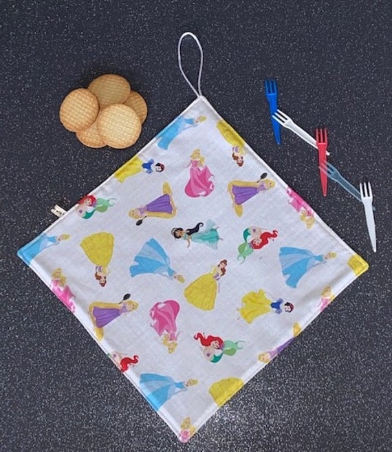 Serviette de Table en Tissu Coton et Éponge Modèle Enfant Princesses