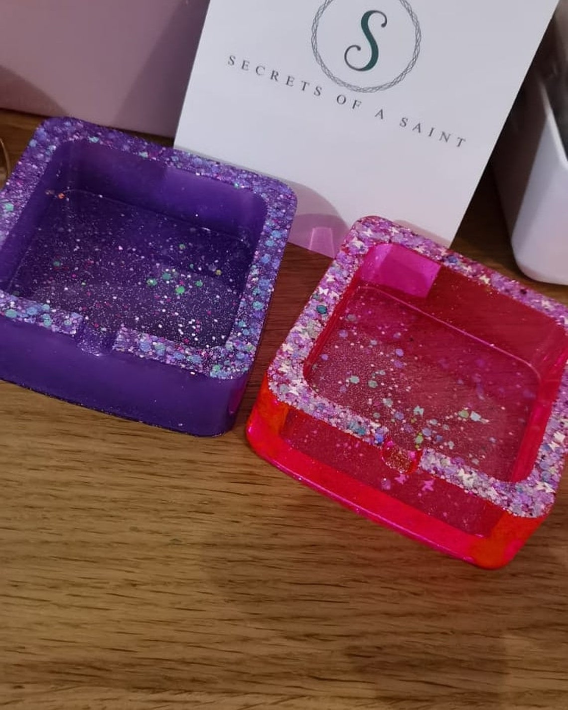 Beautiful resin ashtrays in a variety of designs. DESIGN YOUR Etsy