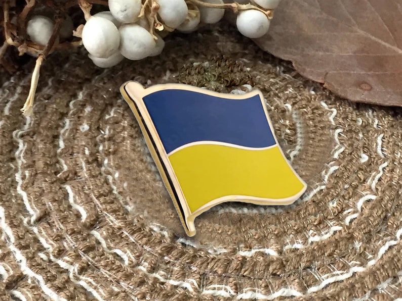 Ukraine Flag Pin Ukrainian Flag Button Stand With Ukraine Etsy