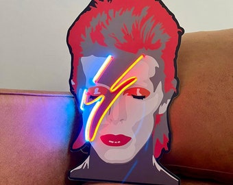 Gift for David Bowie Fan , Vintage Acrylic Poster Painting, and Handmade Retro Lamp. A Tribute to Ziggy Stardust – The Perfect Fan Gift!
