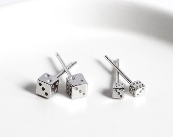 Dice Stud Earring Sterling Silver / S925 Earrings / Cube Ear Stud / Cute Jewelry