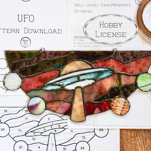 Stained Glass Pattern Hobby License: UFO pdf