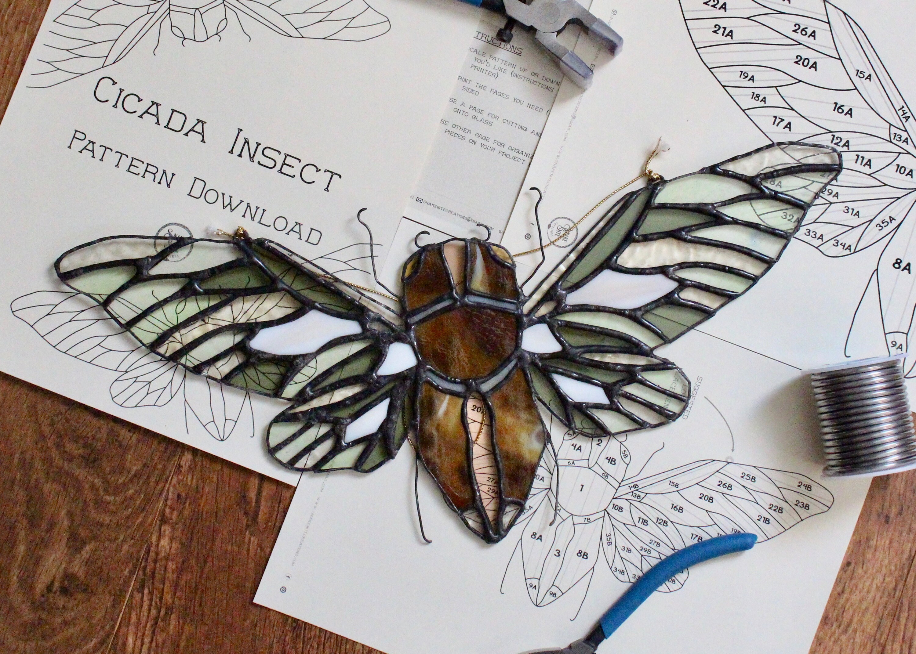 Commercial License Stained Glass Pattern: Cicada Insect - Etsy