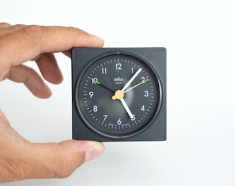 Vintage Braun Alarm Clock: Dieter Rams Design, 1980s Germany - Etsy