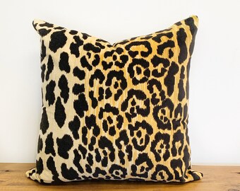 canaan leopard pillow