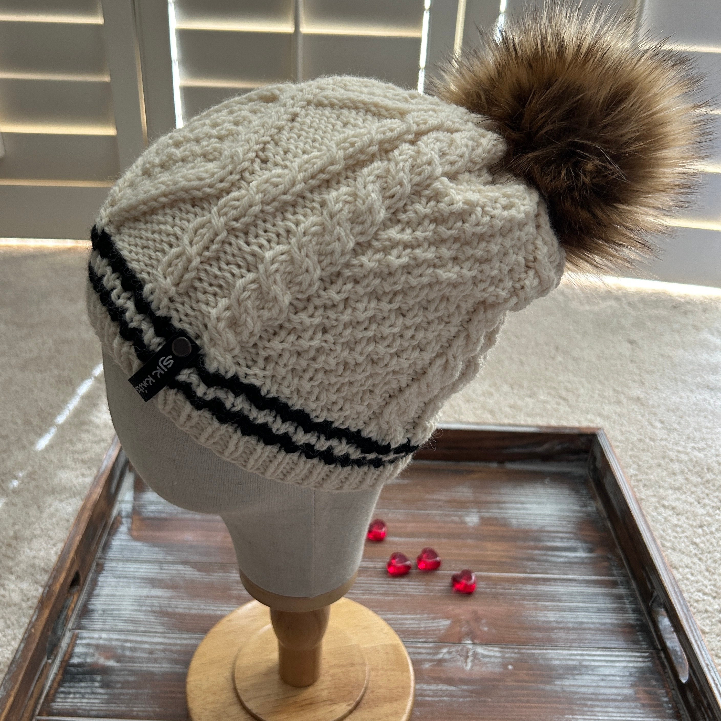FOLKLORE Cardigan Beanie (custom Order) / Swiftie Hat / Hand  display picture 3