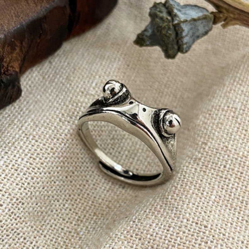 Cute Cottagecore Vintage-Style Frog Mushroom Statement Silver Rings 