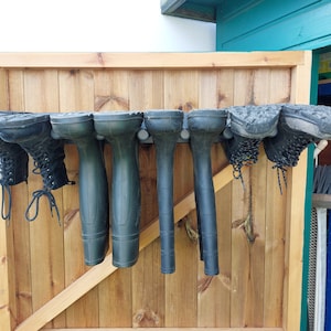 Boot/Wellington rack - Painted (Standard or Bespoke length)