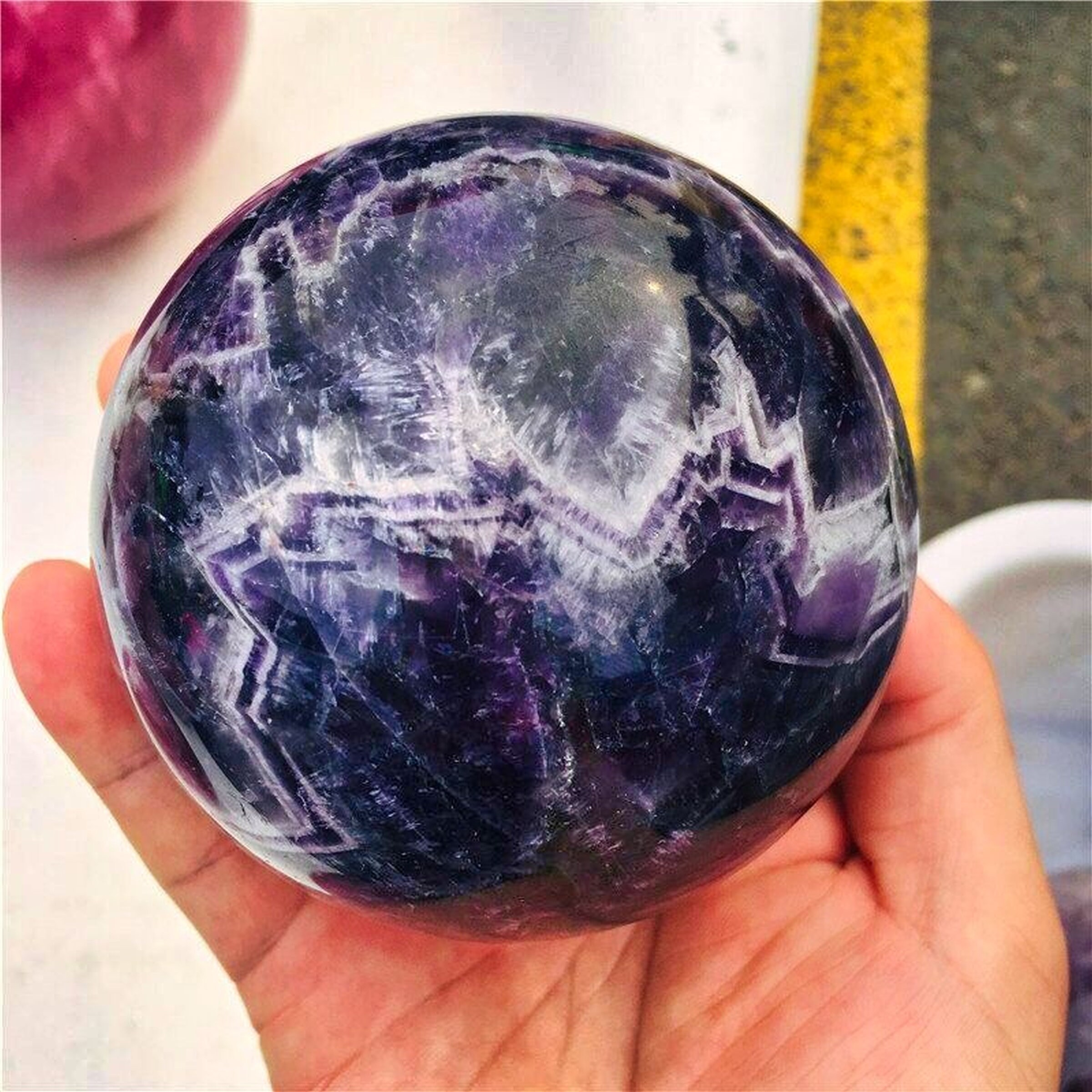 Natural Crystal Amethyst Crystal Ball Reiki Gemstone Sphere Ball for Healing and Meditation 35-40 MM