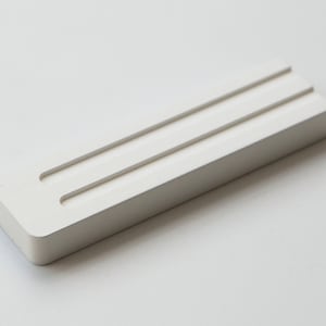 Mesusa, weiße Mesusa, Aluminium Mesusa-Fall, Judäa, jüdisch, hergestellt in Israel, jüdisches Hochzeitsgeschenk, Judaica Geschenk, moderne Mesusa