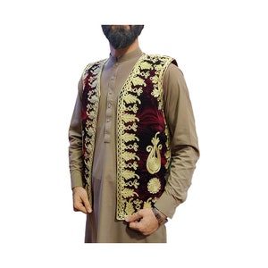 NEW DOUBLE SHADE Beautiful Afghani Light Gold Embroidery Waistcoat