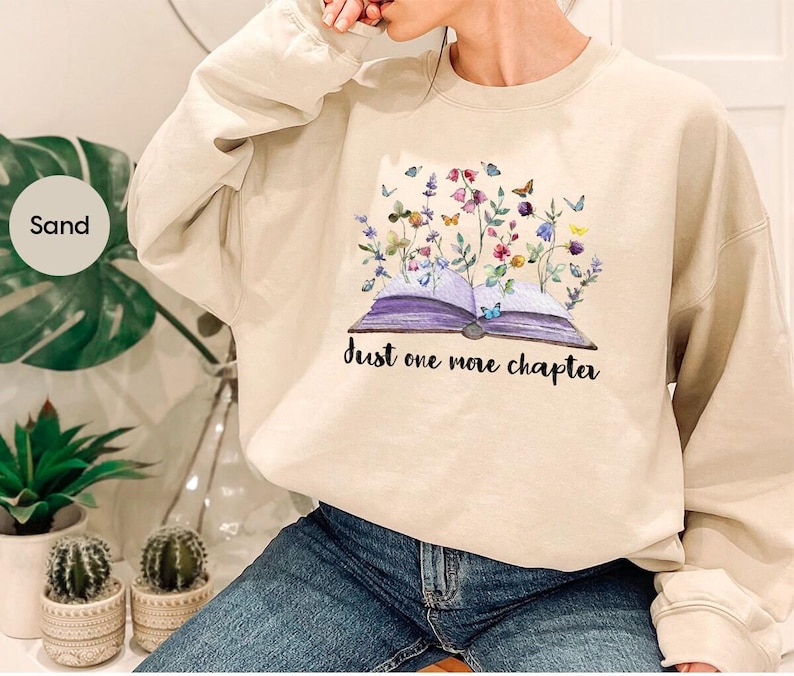Camiseta para amantes de los libros, Camiseta floral con temática de libros, Camiseta de lectura para bibliotecarios, Camiseta de lectura para profesores, Camisetas para ratones de biblioteca, Libros con flores, Camisetas para leer libros imagen 4