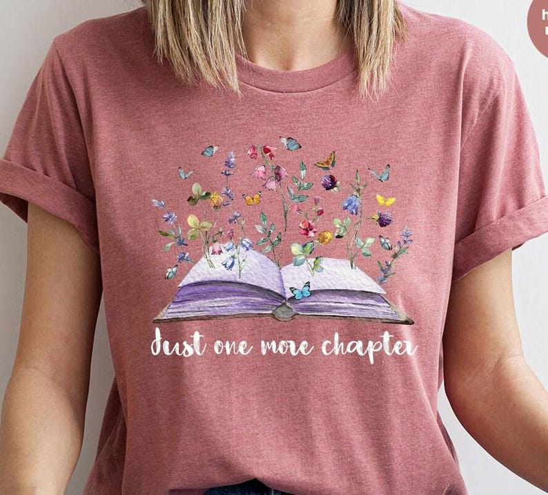 Camiseta para amantes de los libros, Camiseta floral con temática de libros, Camiseta de lectura para bibliotecarios, Camiseta de lectura para profesores, Camisetas para ratones de biblioteca, Libros con flores, Camisetas para leer libros imagen 1