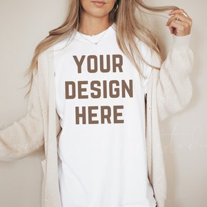 Oversized Mockup| White Comfort Colors 1717 T-Shirt Mockup| Comfort Colors T-shirt Mockup