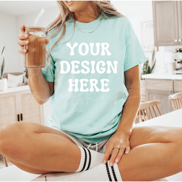 Chalky Mint Comfort Colors 1717 T-Shirt Mockup| Comfort Colors T-shirt Mockup