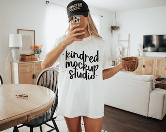 White Comfort Colors 1717 T-Shirt Mockup Oversized Mockup Comfort Colors T-shirt Mockup Trendy Mockup POD Mockup Summer Mockup White Tshirt