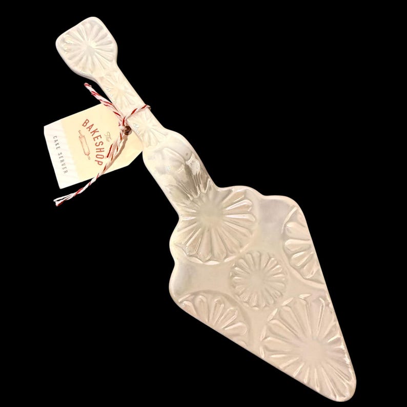 Anthropologie Lapin Regency Ceramic Luster White Cake Pie Server NEW with Tags bild 1